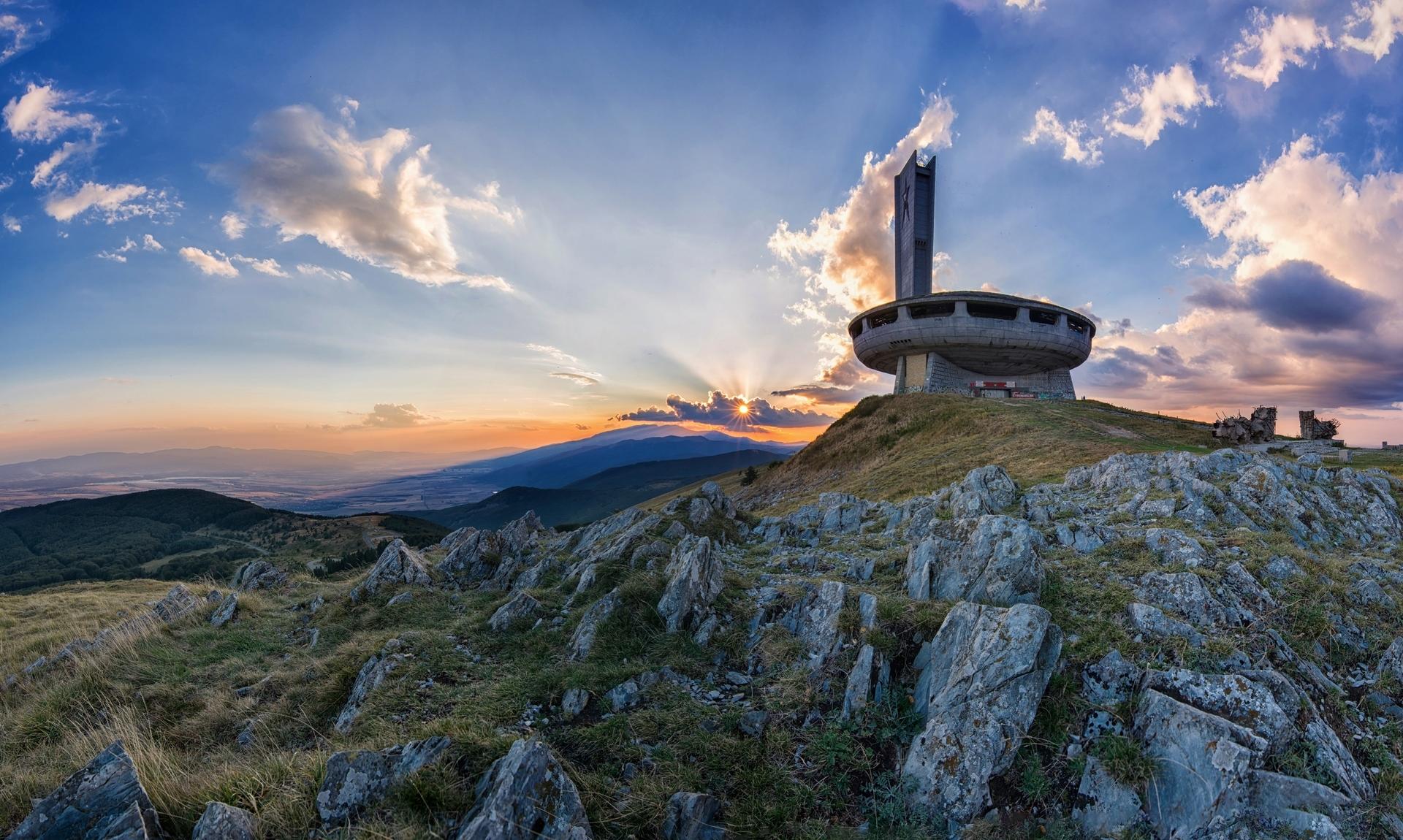 Sofia: Museum für sozialistische Kunst und Buzludzha-Denkmal Tour