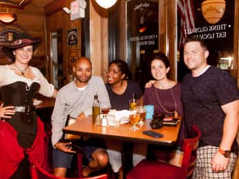 Altstadt, Alexandria: 2,5 Stunden Haunted Bar Tour Altstadt, Alexandria: 2,5 Stunden Haunted Bar Tour