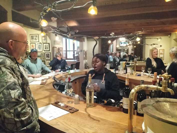 Private Wine Tour: Full-Day Stellenbosch, Franschhoek &Paarl