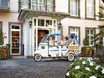 MADEIRA: Private Camara de Lobos Tour in a Tukxi