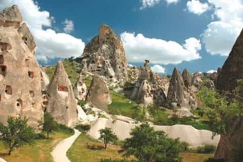 Göreme: Small Group Full-Day Cappadocia Red Tour