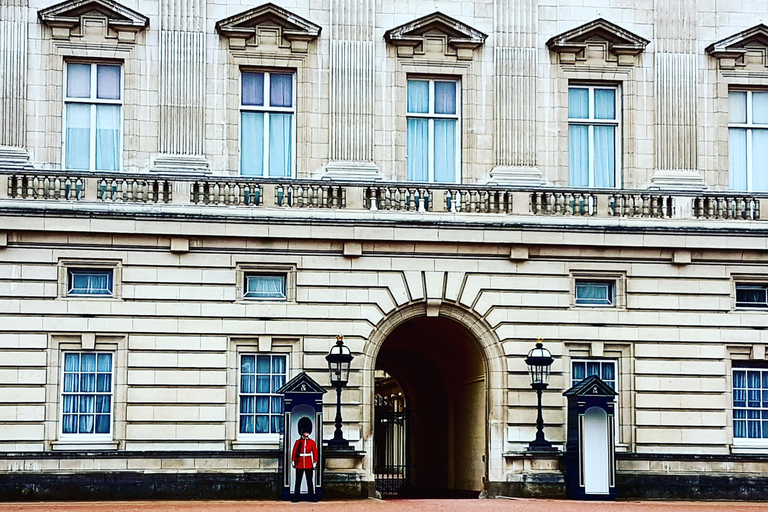 Londres: visite de 30 monuments célèbres et salles de guerre de ChurchillTour de groupe