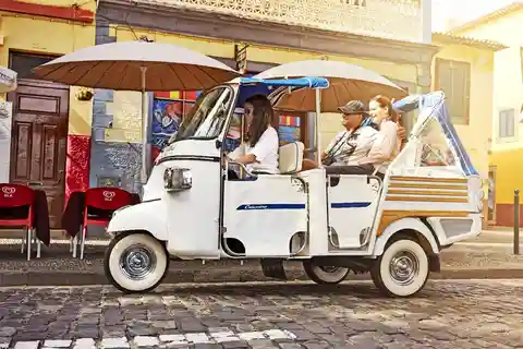 Madeira: Private Guided Cabo Girão Tour