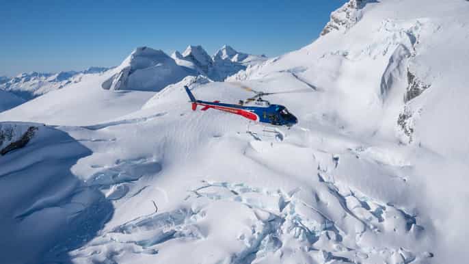 milford sound 1.5hour helicopter tour with two landings