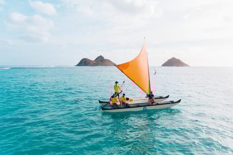 Oahu: Authentic Hawaiian Sailing Adventure to Mokuluas