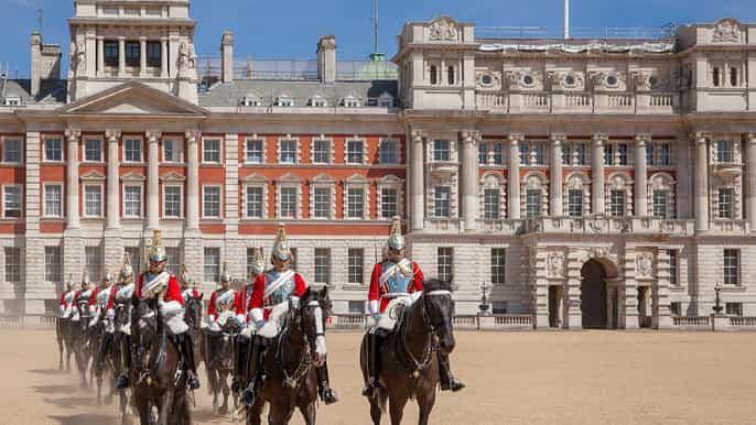 early access tower of london royal walking tour cruise