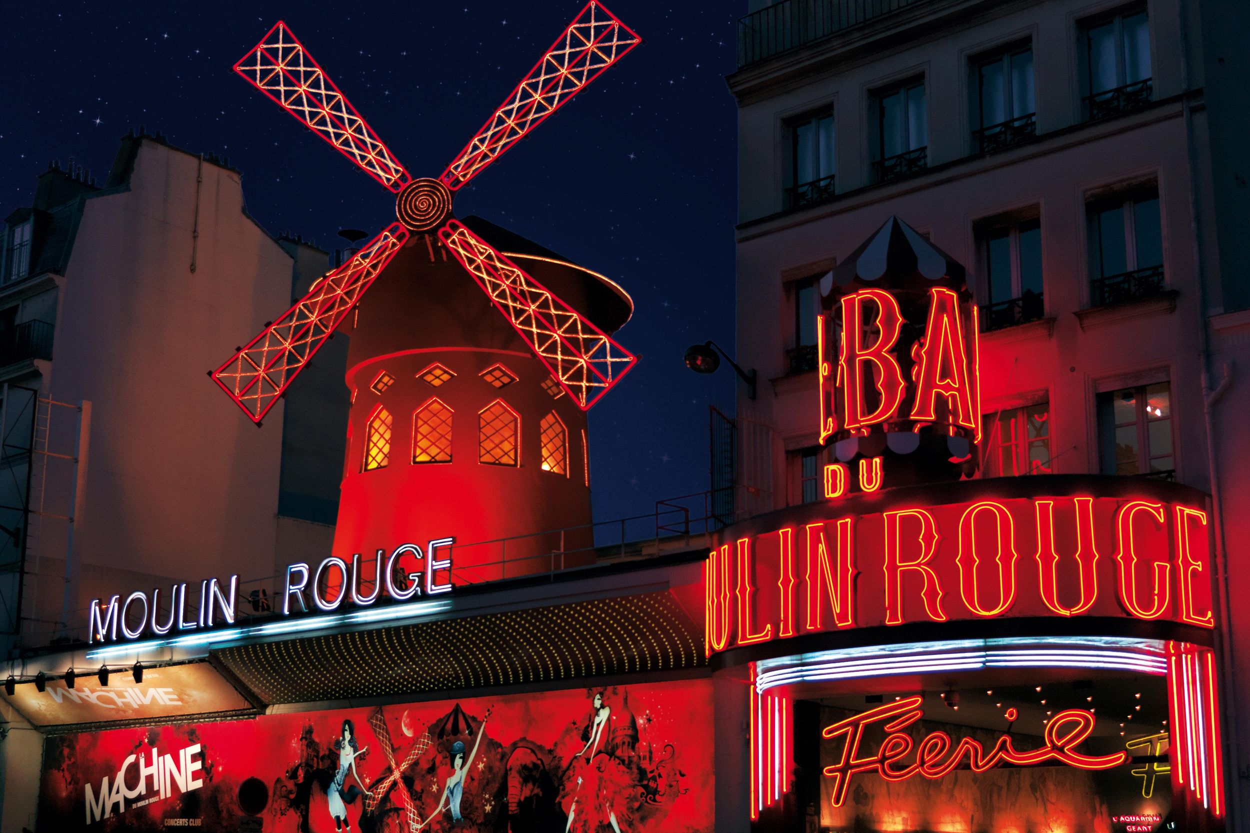 París: cena de Navidad y espectáculo en el Moulin Rouge