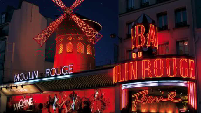 paris espetáculo no moulin rouge com champanhe