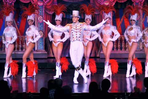 Paris: Moulin Rouge Cabaret Show Ticket with Champagne