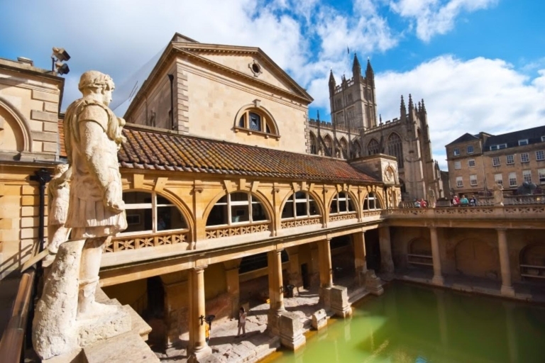 From Southampton: Bath and Windsor Tour with London Drop-Off