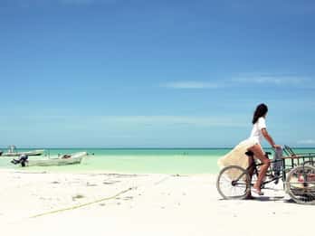 Tour alla scoperta dell'isola di Holbox con trasferimento