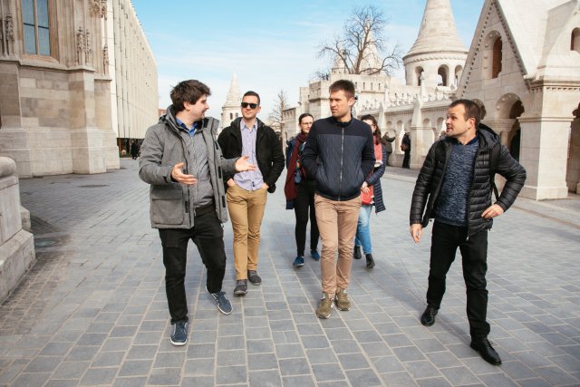 Budapest: tour a piedi di 3 ore di Pest con uno storico