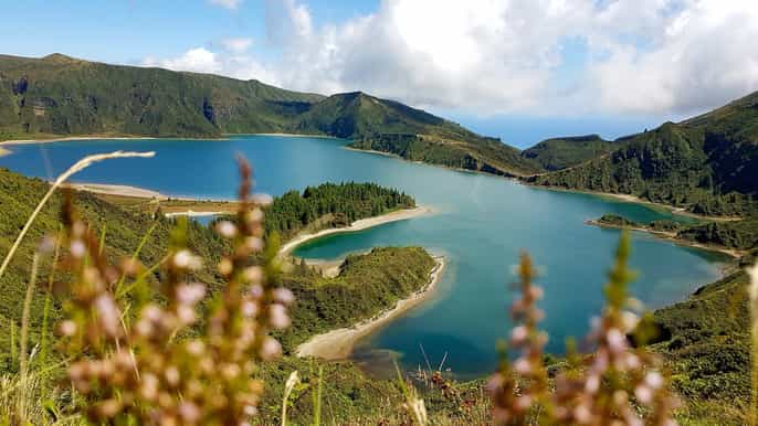 ponta delgada sete cidades lagoa do fogo tour