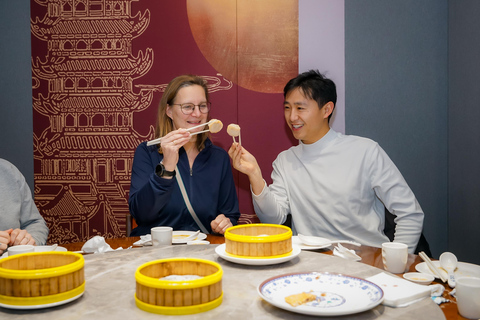 Shanghai After Dark Food Tour