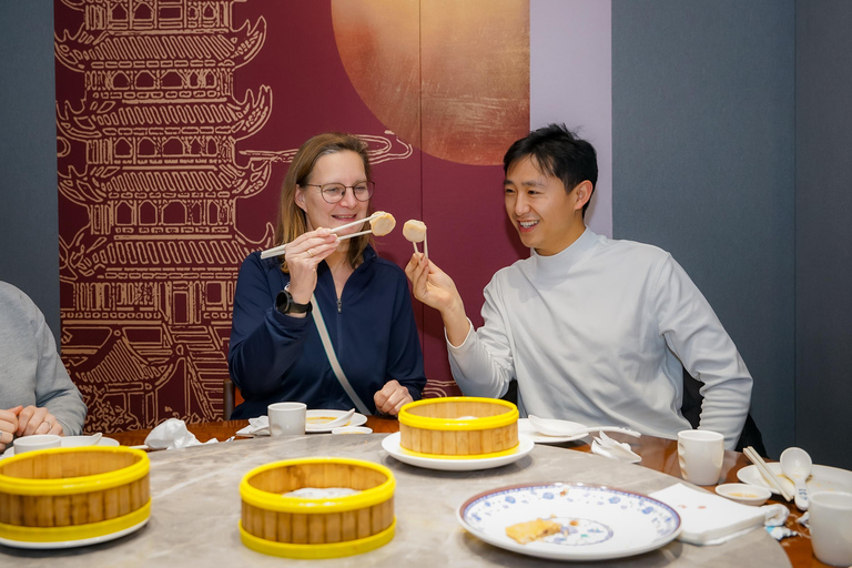 Shanghai After Dark Food Tour