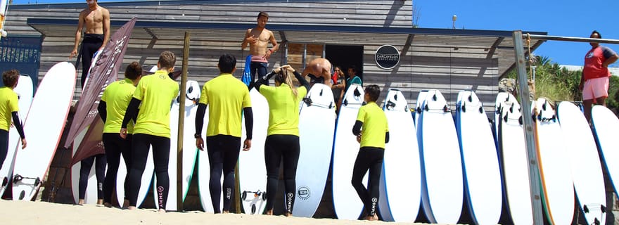 Lisbonne : cours de surf d'une heure et demie