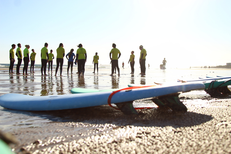 Lissabon: Surfkurs am Strand Praia de Carcavelos