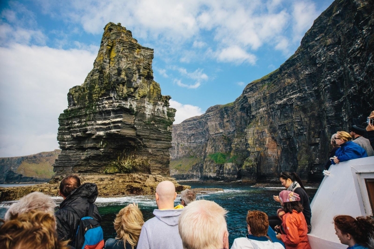 De Dublin: visite en petit groupe des falaises de MoherRendez-vous au Shelbourne Dublin