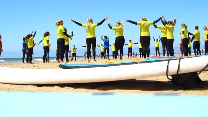 lisbon guided surfing tour lessons