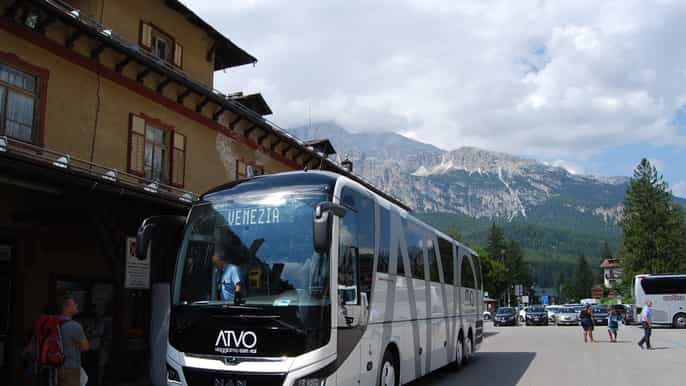 express bus service venice to cortina