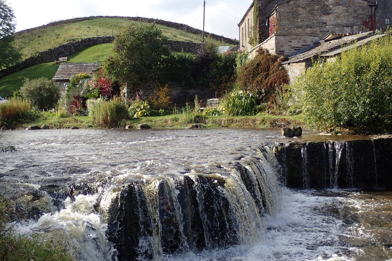 Van York: Full-Day Yorkshire Dales Tour