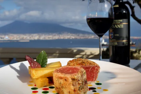 Naples: romantic dinner on the rooftop terrace