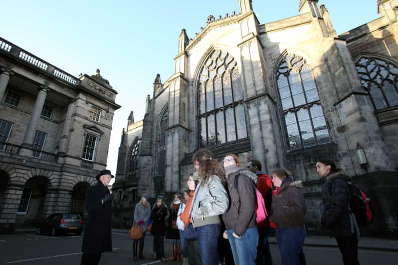 Edimburgo Tour A Pie Por El Centro Historico Edimburgo Reino Unido Getyourguide