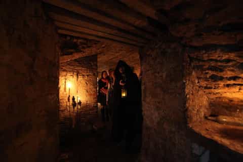 Edinburgh: Halloween Underground Ghost Tour