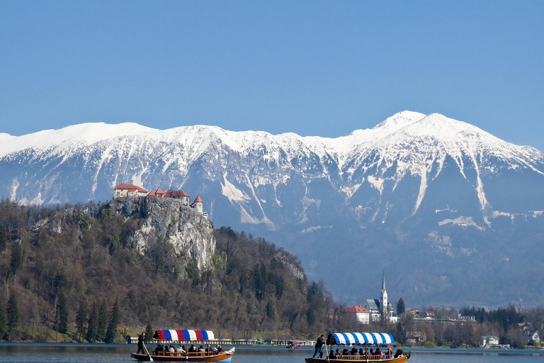 Zagreb: Postojna Cave, Lake Bled & Ljubljana Private Tour