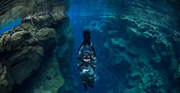 Thingvellir: Silfra Freedive Adventure with a Guide