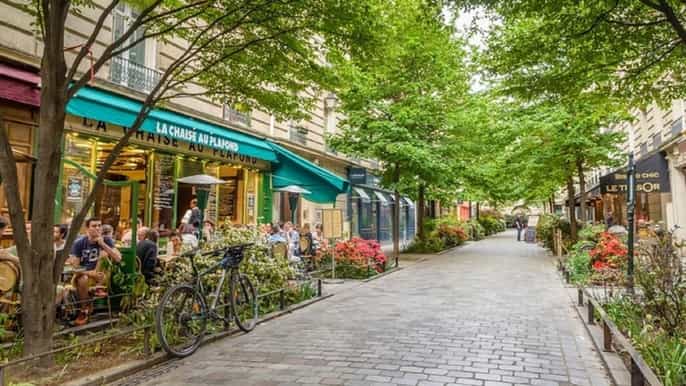 paris le marais guided walking tour
