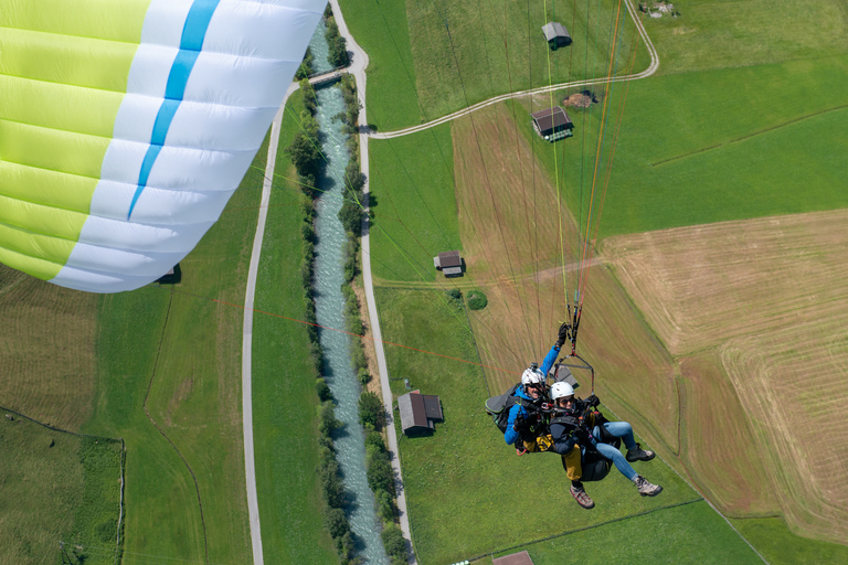 Neustift im Stubaital: Voo duplo de parapente