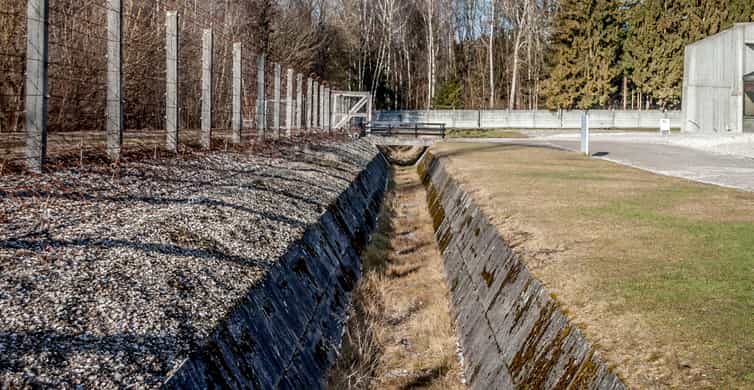 From Munich: Dachau Memorial Site Full-Day Tour photo 9