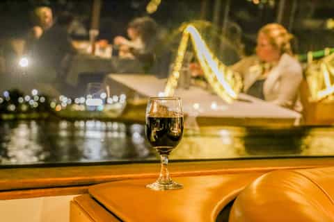 Perth Swan River Dinner Cruise with Beverages & Live Music