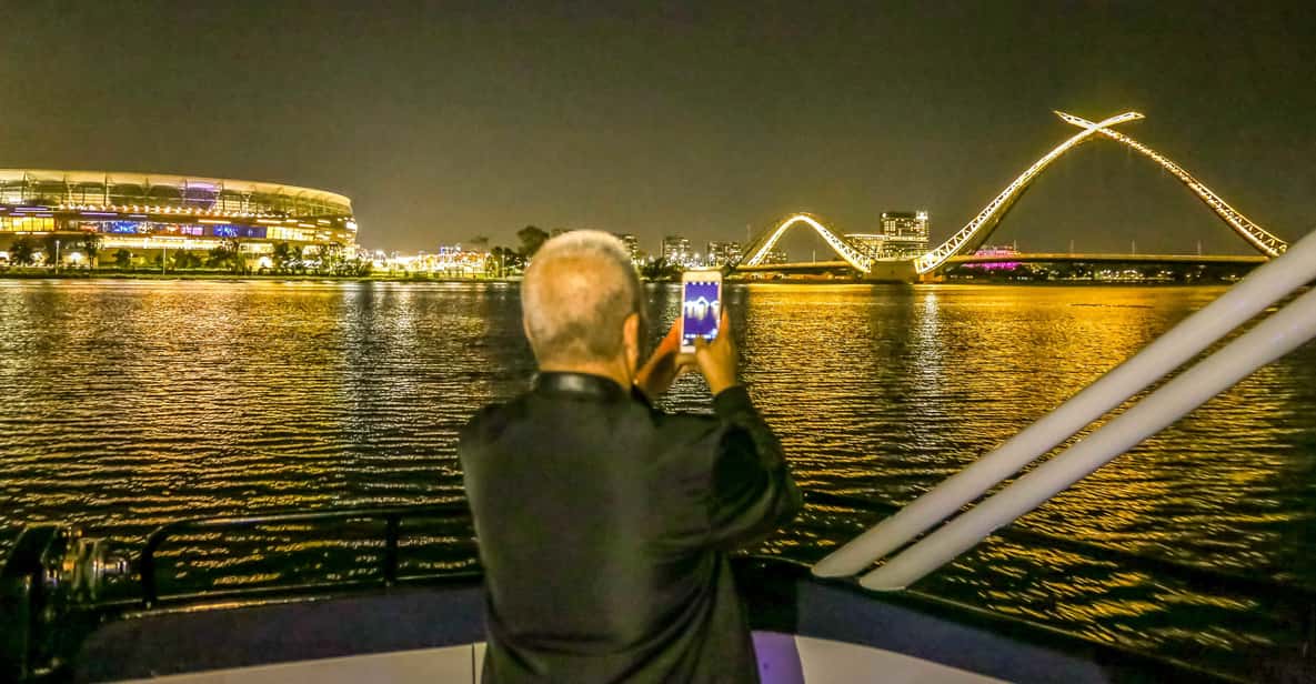Perth Swan River Dinner Cruise with Beverages & Live Music