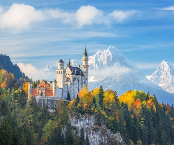 From Munich: Trip to Neuschwanstein & Linderhof in Spanish