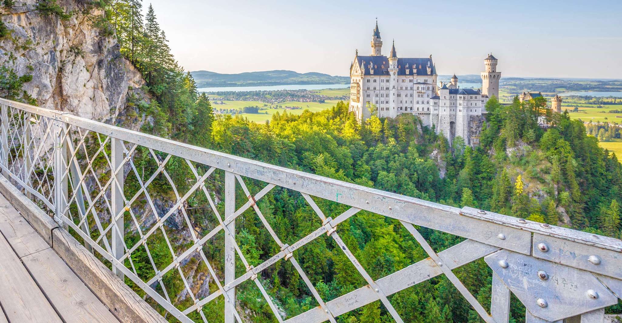 From Munich: Trip to Neuschwanstein & Linderhof in Spanish photo 6