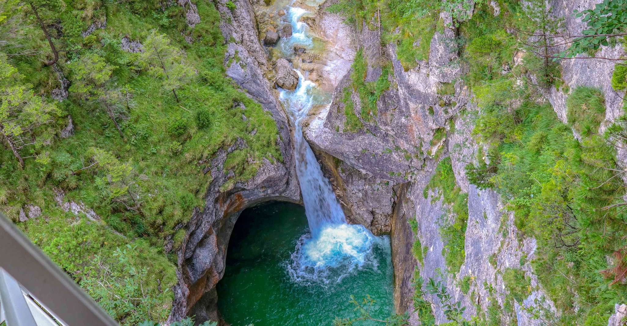 From Munich: Trip to Neuschwanstein & Linderhof in Spanish photo 8