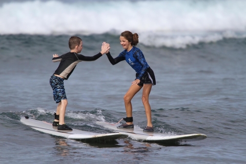 Cours de surf en groupe à Maui Lahaina