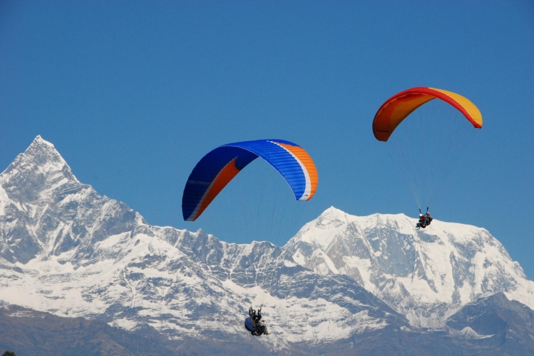 Pokhara: 30-minutowe doświadczenie w paraglidingu