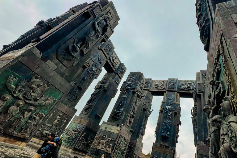 Tbilisi: Visit 7 Monuments in Day Of Architecture & History The Complete Story: Fully Guided Private Tour