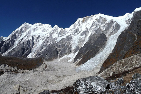 Wspinaczka na szczyt Yubra Himal