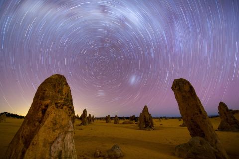 Perth: Pinnacle Desert Sunset e Stargazing com Jantar