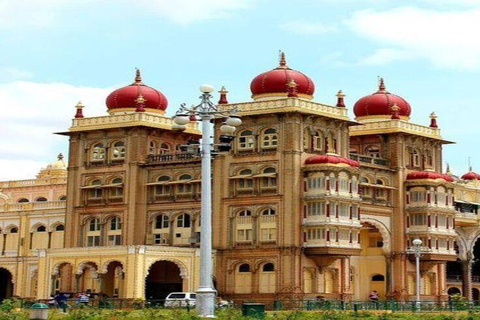 Bangalore, Mysore & Ooty Multi‑Day Tour Bangalore, Mysore & Ooty Guided Tour with 4*Star Hotel