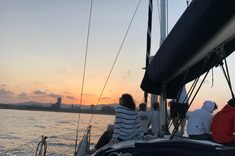 Barcelona: Best Experience, Day | Sunset Cruise with Drinks Barcelona: PREMIUM Experience, SUNSET Cruise with Drinks