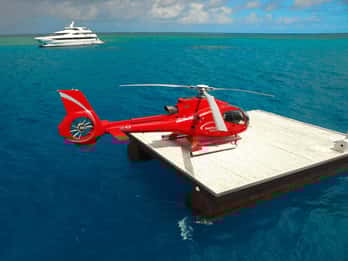 Great Barrier Reef Außenriff: Bootsfahrt & Helikopterflug Great Barrier Reef Außenriff: Bootsfahrt & Helikopterflug
