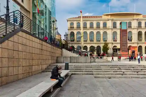 Reina Sofia Museum Private Tour with Skip-the-Line