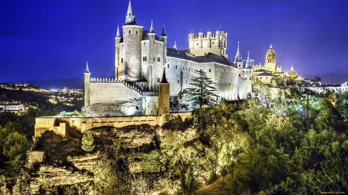 segovia fullday trip with guided walking tour from madrid