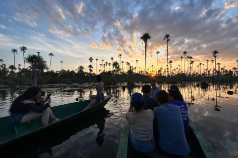 Puerto Maldonado: Sonnenuntergang am Yacumama-See und Piranha-Fischen