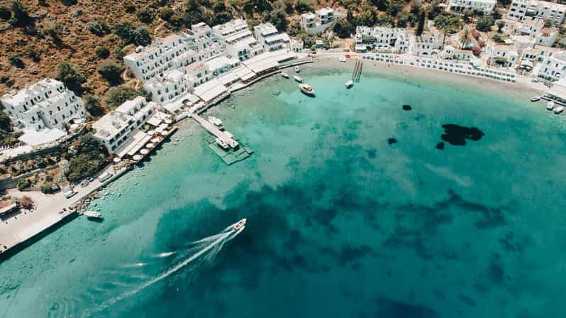 De Chania a Loutro: una escapada al paraíso escondido de Creta.